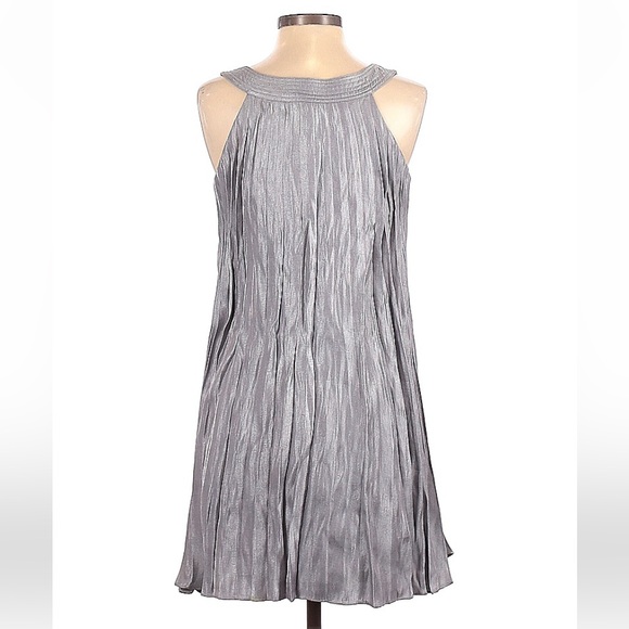 SIGNATURE by ROBBIE BEE size 4P shiny silver A-line dress in excellent cond. - Picture 2 of 7